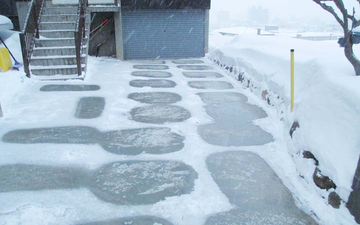 K様邸・駐車場(北海道)